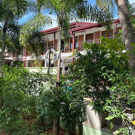 Hotel Heladiv Anuradhapura Eksteriør billede