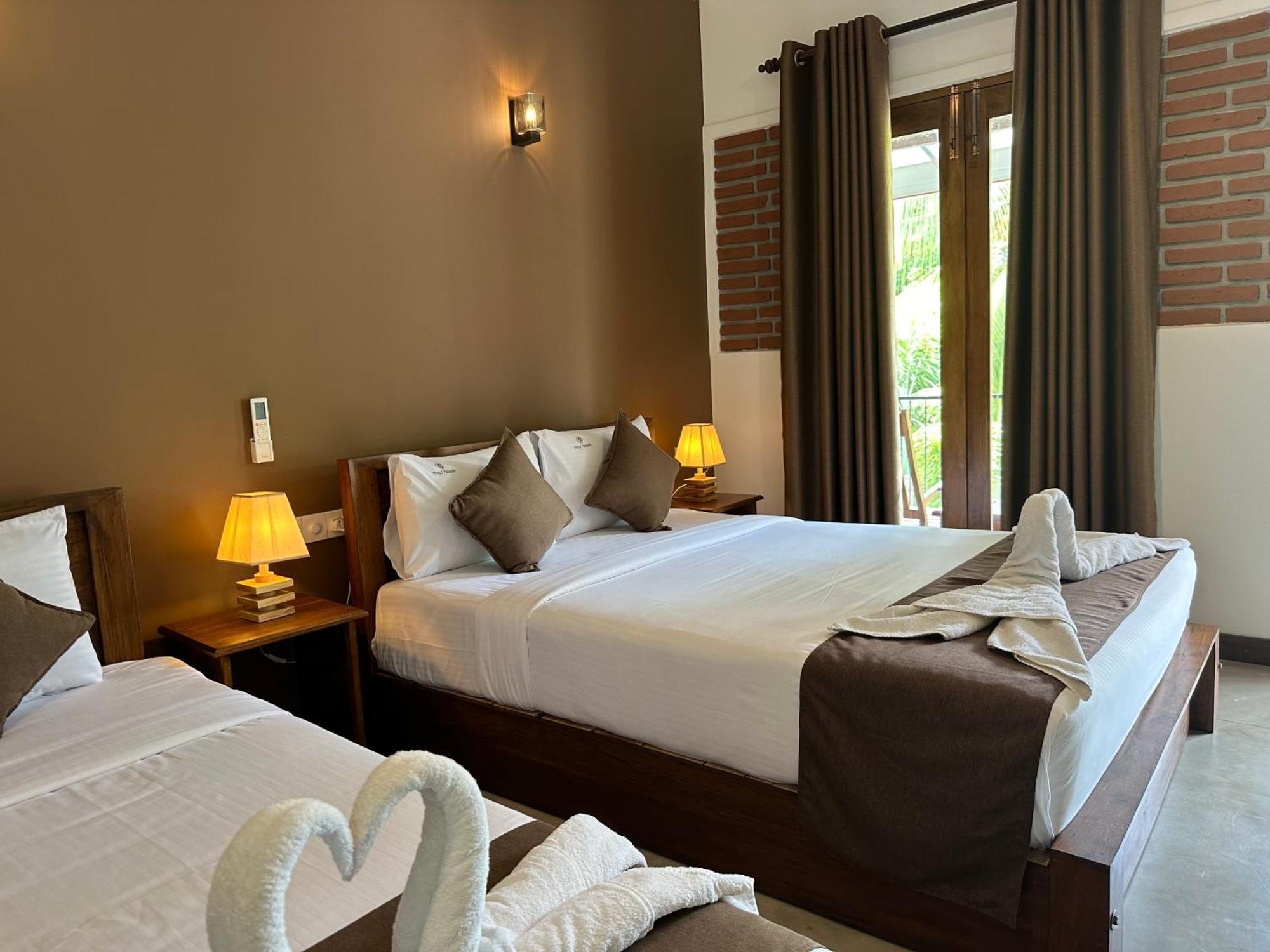 Hotel Heladiv Anuradhapura Eksteriør billede
