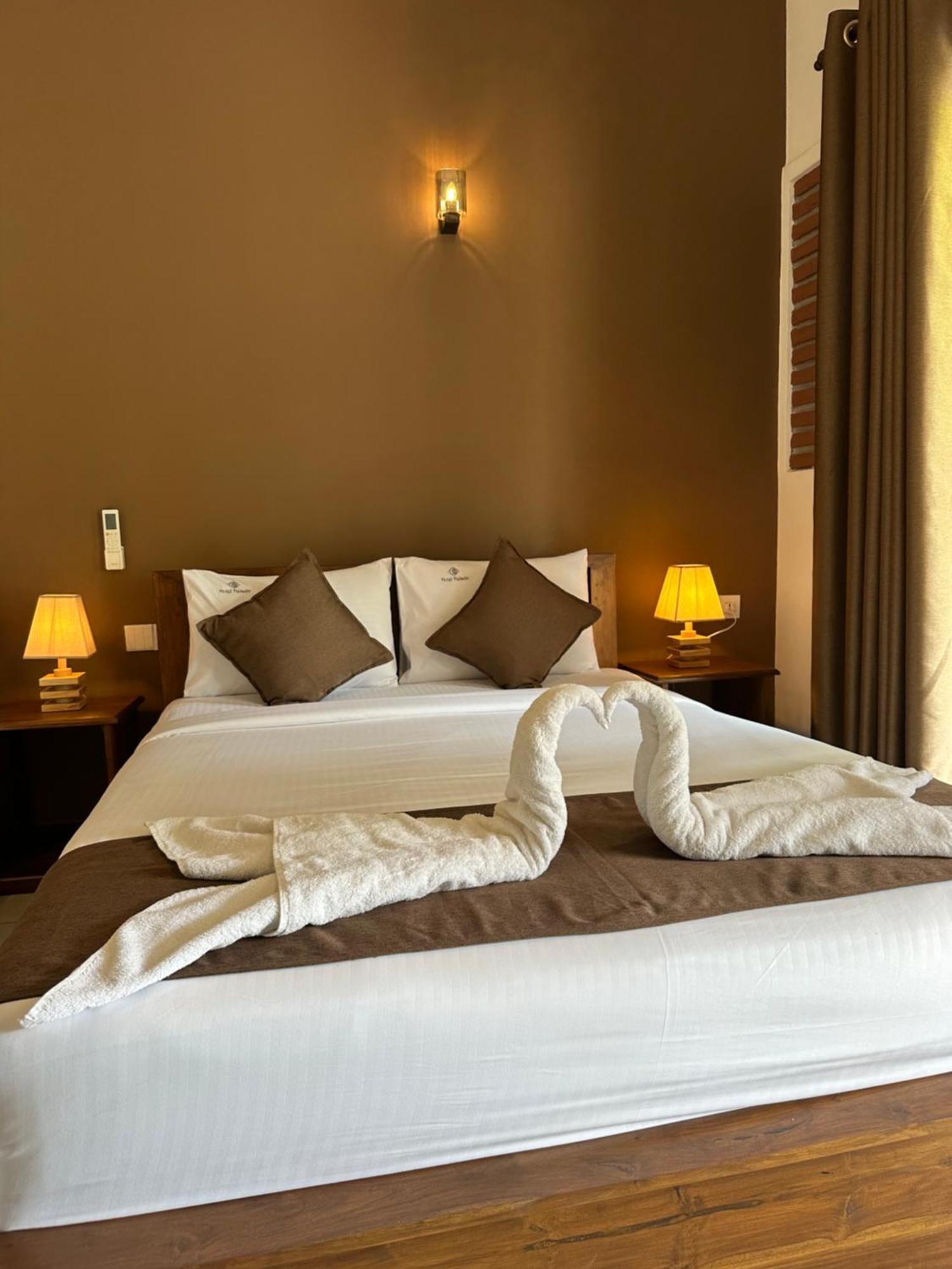 Hotel Heladiv Anuradhapura Eksteriør billede